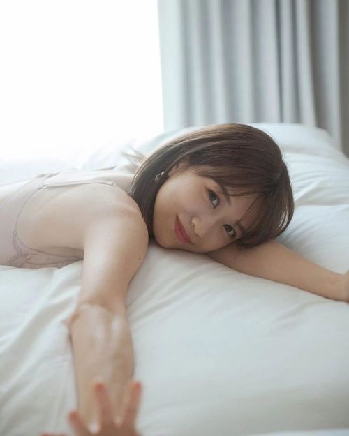 shinapit:#篠崎彩奈 #ayana_shinozaki #AKB48 https://www.instagram.com/p/Ca0uikFPTW0/?utm_medium=tumblr