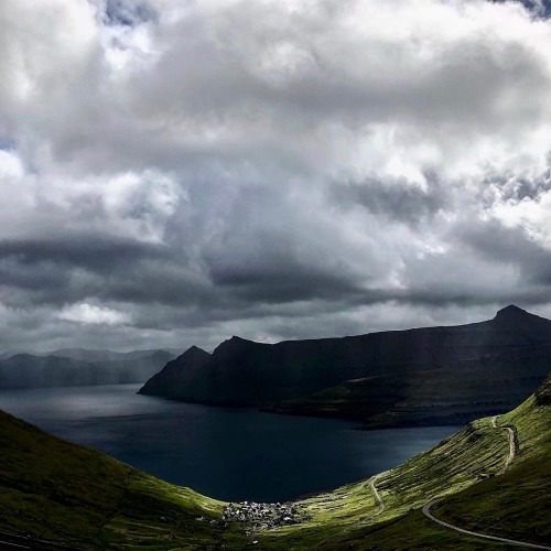 utwo:  Green is the new Black - Faroe  / Faroe Islands© Vincent Van Duysen