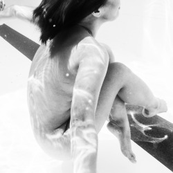 Lexi underwater photo Theresa Manchester