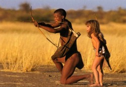psychedeliknights: cunicular: Tippi Benjamine Okanti Degré, daughter of French wildlife photographers Alain Degré and Sylvie Robert, was born in Namibia. During her childhood she befriended many wild animals, including a 28-year old elephant called