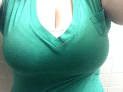 Stretchmarked Tits & Nipples