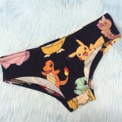 sushiflavour:  ink-its-art:  shopjeen:  Pokemon panties!! 💖💖 GET THEM AT SHOPJEEN.com!!  omg want  God if you’re real someone will buy me these  where is Squirtle ?!?!?!
