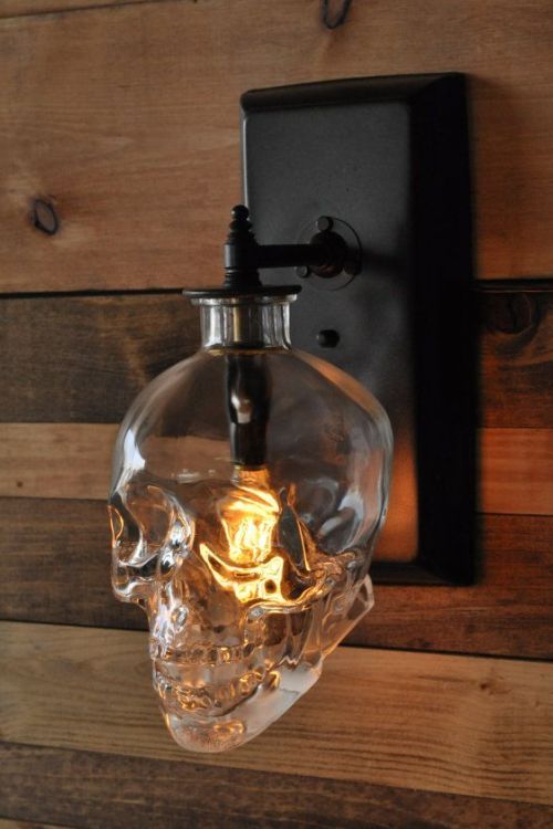 Crystal Head Design Lampe: Crystal Head Design Lampeposted by Whatisindustriald