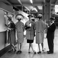 life:  Searching for the perfect outfit to wear to the #KentuckyDerby this weekend? Look no further than Nina Leen’s take on race track fashion in 1958. (Nina Leen—The LIFE Picture Collection/Getty Images) #fashionfriday