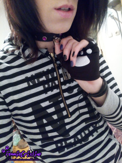 femmiecristine:  My luvly collar i got from a good friend for xmas *.* 
