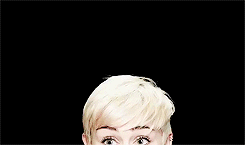 Miley Cyrus / მაილი საირუსი - Page 2 Tumblr_n5nwc7ghMy1ri2xlio1_250