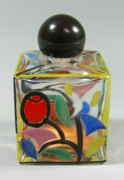 ein-bleistift-und-radiergummi: Wiener Werkstätte Art Deco Parfum Flacon - Design by Ida Paulin, Augsburg,  (via eBay) 