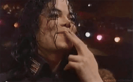GIF su Michael Jackson. - Pagina 8 Tumblr_inline_n50ms0v3Vr1rbq5d9