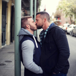 fuckyeahdudeskissing:  Fuck Yeah Dudes Kissing. A place to see men kiss on Tumblr. Submit a kiss.