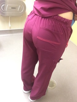 sexonshift:  #sexynurse #scrubs #hornyatwork  How much do we like seeing naked nurses hmm lots is my answer!