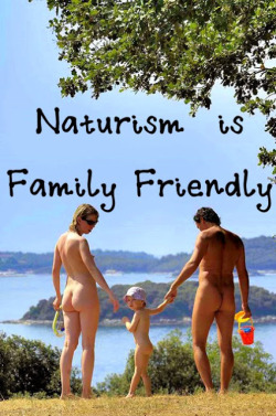mynaturistlife:  i-am-nude-by-nature:Family friendly fun  Naturally!
