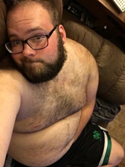 thepupupthere:  evanthecub:;) There’s a half naked cub on my couch, imma get him fully naked and throw him in the hot tub.