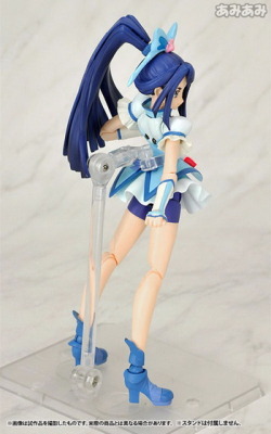 animefiginfo:  Bandai released the S.H.Figuarts Cure Aqua ( キュアアクア ) action figure from the 5th “Precure” anime series Yes! Precure5 GoGo” ( Yes！プリキュア5 GoGo). Was released in December 2009. Around 130mm tall, 3,000 yen (อ.20).