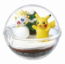 corsolanite:   Pokémon Re-ment terrarium   [Vol 2] Featuring Pikachu with Togepi, Squirtle , Charizard, Psyduck with Poliwag, Cubone with Sandshrew, and Articuno   