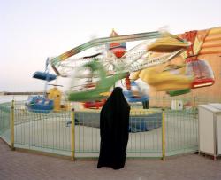 galasai:  Chris Steele-Perkins Bahrain. Manama seafront. 2004. 