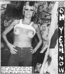 actdog:Wendy O. Williams and fan member