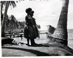 yearningforunity:  East Cape women. Milne Bay, Papua New Guinea  