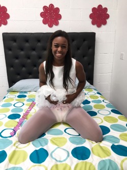 aaliyahxtaylor:  Come and see my newest baby Simone Styles! She is super cute and a fun baby 