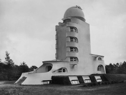 furtho:  Erich Mendelsohn’s Einstein Tower observatory, Potsdam, Germany, 1920s