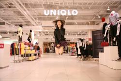 uniqlo jump #160 photo by uniqlomixer, 2007