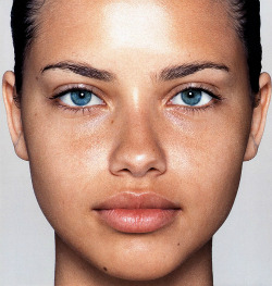 theyoleauxist-blog:  Francois Nars photographed the most beautiful faces in the business with no makeup: Adriana Lima, Devon Aoki, Maggie Rizer, &amp; Naomi Campbell.  