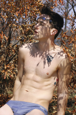 mansexfashion:  Potographer:  Eric Pietrangolare Model: Ross Collab Man+Sex=FashionFollow Me on Instagram