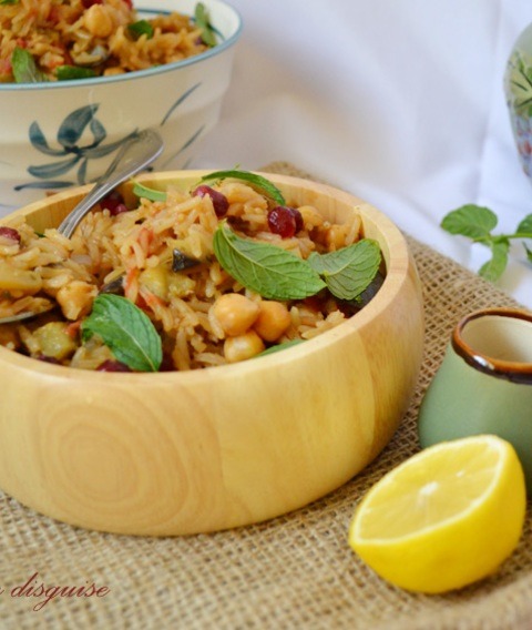 Turkish pilaf with chickpeas