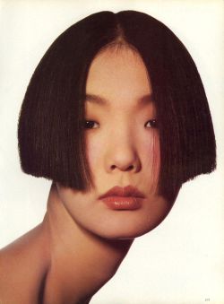 ghesquiereous:  Masako Otani photographed by Irving Penn 
