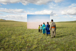 unrar:  Daesung Lee’s photo series “Futuristic Archeology” visualizes the threat climate change poses to Mongolia’s traditional nomadic culture. As global warming takes its course, the country’s once-lush land becomes increasingly arid. According