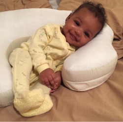 crockohdialrock: Idk man, I just gotta reblog this baby every time I see her! Just too much cute to pass by 