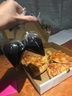 big-boss-official:These mfers gave us bagged coke you get no  sympathy   from me&hellip;.pineapple on pizza&hellip;.