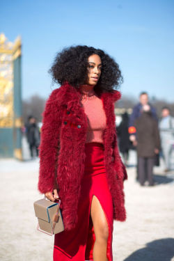 stylebythemodels:Solange gives us a lesson on how to do monochrome. 
