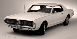 carsthatnevermadeit:  Mercury Cougar, 1967. Everybodyâ€™s favourite Mercury