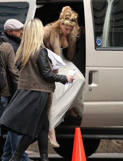 suicideblonde:  Jennifer Lawrence on the set of the untitled David O Russell movie in Boston, April 2nd  She is so hot!!!!!!