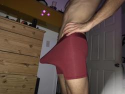  porno_cock: This is why I buy the stretchy undies