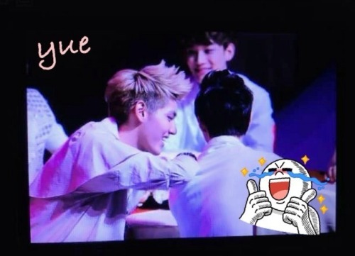Kris and Suho were being playful with each other. | yue