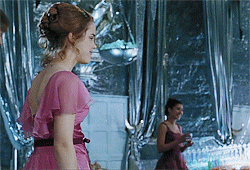 Emma Watson será Bela em filme de “A Bela e a Fera” da Disney! Tumblr_mvtmefKEml1qcuyq4o1_250