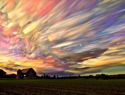 99lions:  Smeared Skies by Matt Molloy Matt busted out into the art scene with his smeared sky photos. Stacking 100 to 200 photos into one, he gave a new way to enjoy the view above us.  