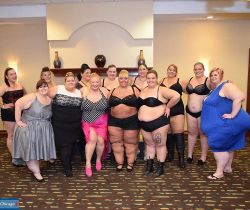 livinglargechicago:  Good Morning Living Large Chicago! Here are today’s Random Bash Pics :)   Follow LLC on all of our Social Media Sites!   Don’t forget to check out our website for upcoming events, blogs, forums., and more party pictures! #curvy