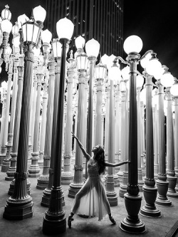 sensordeimagen:  Ballet Urban Light Sculpture! LACMA Collections! Nikon D810 Ballet Photos of Pretty Ballerina Dancing at the LACMA Lights!  Wide Angle Nikon 14-24mm f/2.8G ED Auto Focus-S Nikkor Wide Angle Zoom Lens! http://ift.tt/1joIxQe 