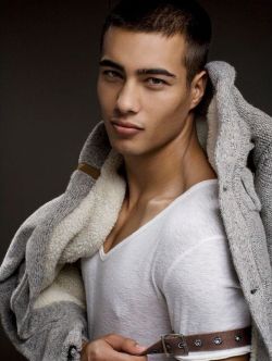 allasianguys:  Devon Spence | Swedish-Filipino model/dancer/aspiring actor | ph. Rick Day 
