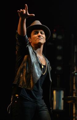 musicnewshq:  Bruno Mars 