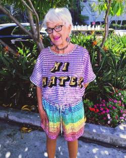 ohsobittle: dwnsy: the cooooooooolest grandmama in the world, our 88-year-old Baddie Winkle this woman is my hero  
