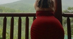 backdaily365: 1luckyhotwife:   No kids@1luckyhusband napping 💤  No @mrk4krytonite  coming around the mountain  Time to entertain myself on vacation  It was great till the families in cabin below my deck showed up w their kids  &amp; then to my horror