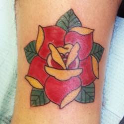 Traditional rose on Carlos.  #ink #traditionaltattoorose #apprenticetattoo #apprentice #rose #masstattoonetwork #flowers #tattoos #tattoo  (at Raven&rsquo;s Eye Ink)
