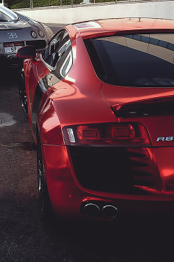 auerr:  Chrome Red Audi R8 