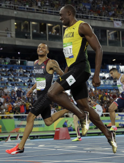 boyzoo:  Andre De Grasse &amp; Usain Bolt at Rio Olympics 2016