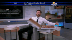 rubdown:  CHRIS EVANS LAUGHING ALONE WITH PIZZA  Why are we not talking about this? It should be our official gif.