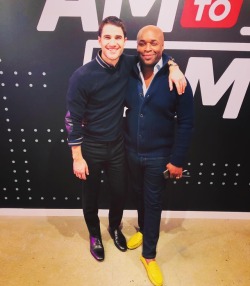 dcriss-archive:wyckoffwilliams: Award-winning actor, singer, songwriter DARREN CRISS @darrencriss proved to be a #baller and #gentleman when he joined #BuzzFeed three days ago to talk his new #FX series “The Assassination of Gianni Versace”.