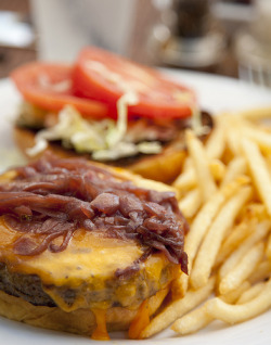 Bacon Cheeseburger (by Eric Isaac)